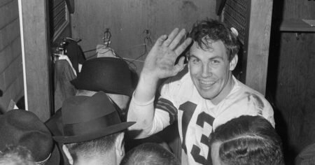 Frank Ryan Dies At 87. Cerebral Quarterback Led Browns To