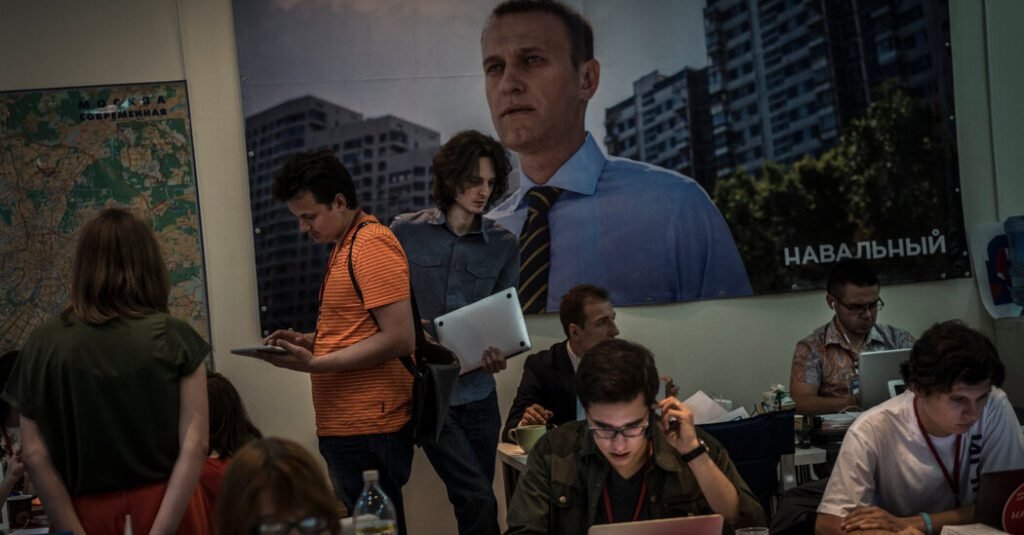 A Stunned Russian Opposition In Exile Is Contemplating A Future