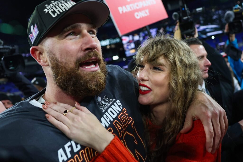 Taylor Swift At The Super Bowl Would Be A "gift