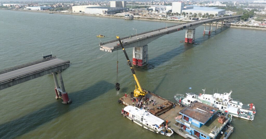 Bridge Collapses In Baltimore, Guangzhou Raise Questions About Modern Shipping