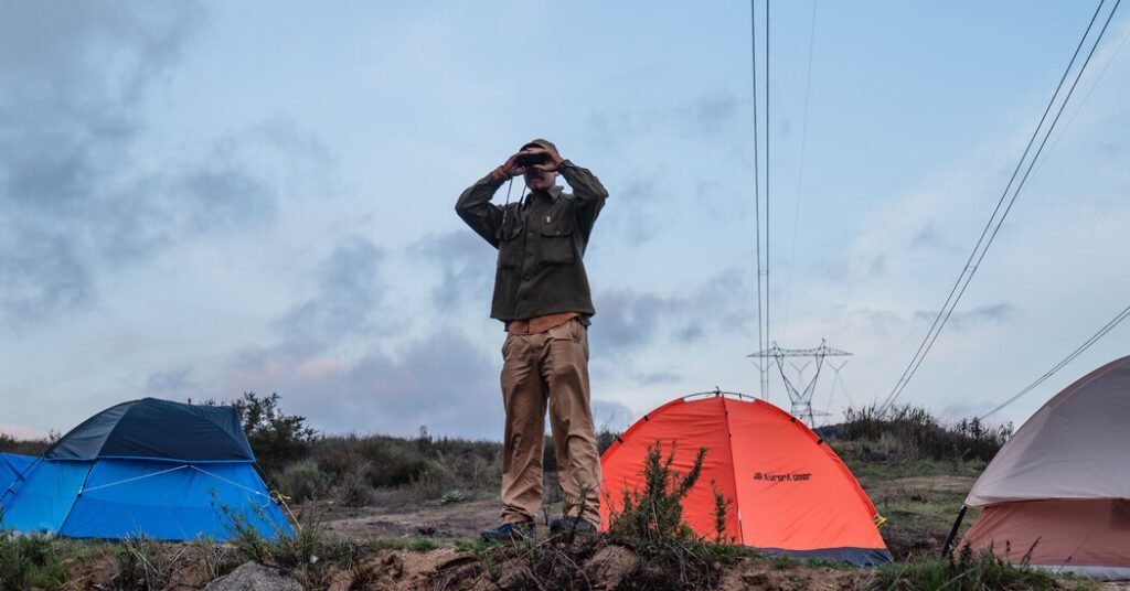 24 Hours In A Makeshift Migrant Shelter In The California